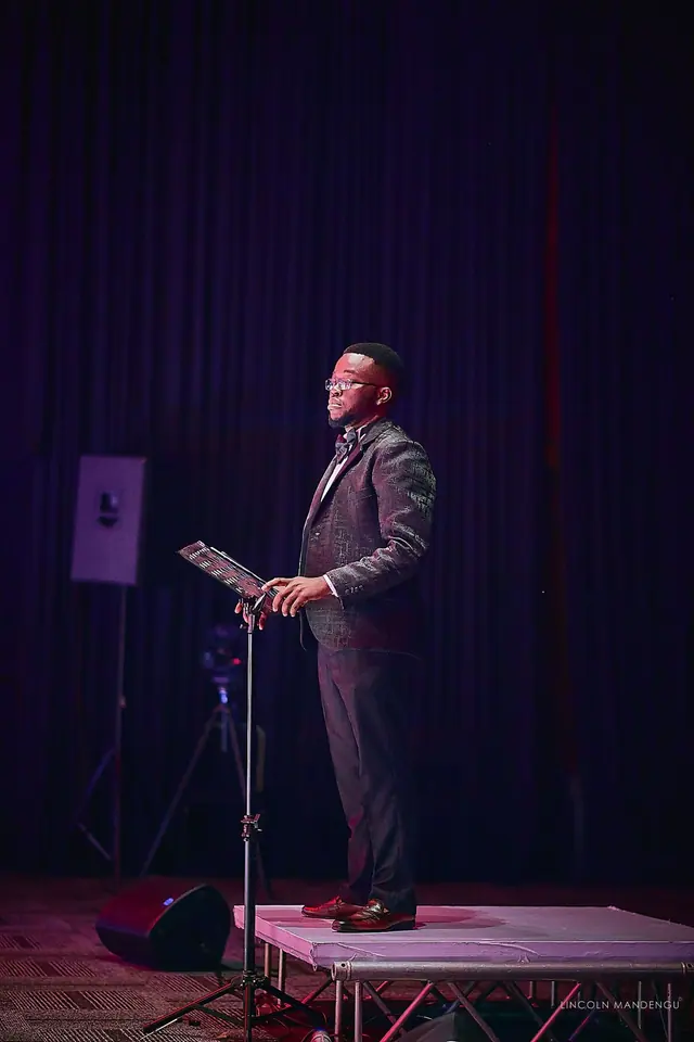 Tinashe Jera on the conductor’s podium